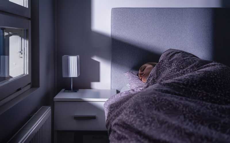 Ночной свет повышает риски болезней сердечно-сосудистой системы